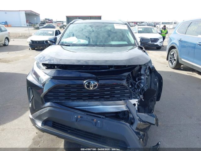 2T3P1RFV9NC265233 Toyota Rav4 Xle