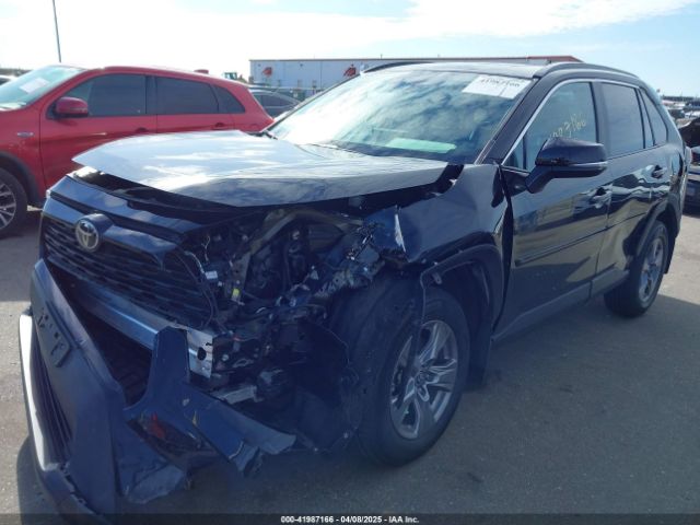 2T3P1RFV9NC265233 Toyota Rav4 Xle