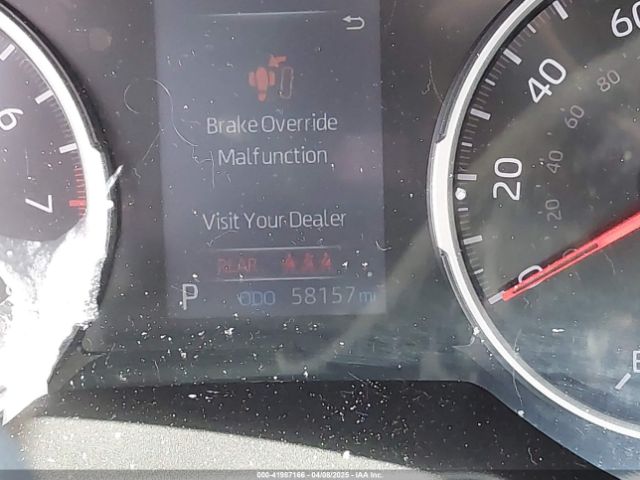 2T3P1RFV9NC265233 Toyota Rav4 Xle