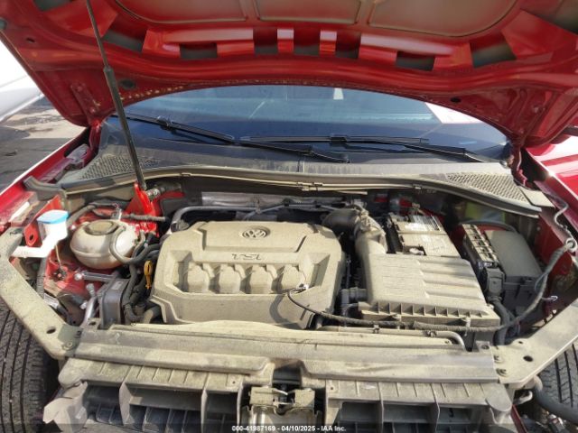3VV1B7AX8JM027594 Volkswagen Tiguan 2.0t S