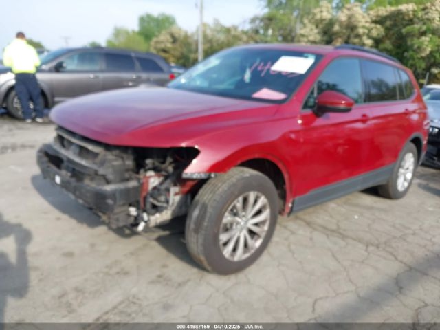 3VV1B7AX8JM027594 Volkswagen Tiguan 2.0t S