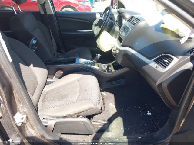 3C4PDCAB5JT195635 Dodge JOURNEY SE