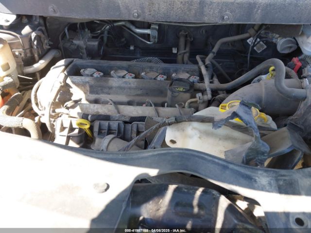3C4PDCAB5JT195635 Dodge JOURNEY SE