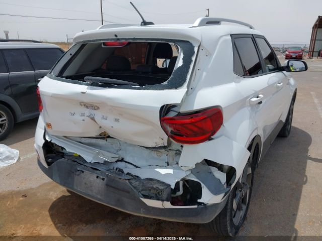 KMHRC8A39PU258585 Hyundai Venue Sel