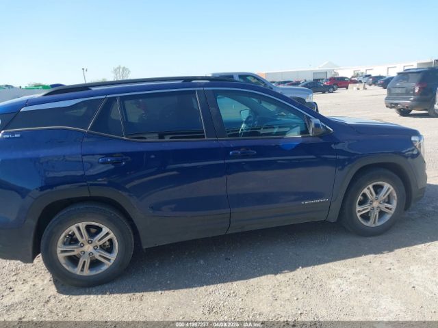 3GKALMEV8NL299095 GMC Terrain Fwd Sle