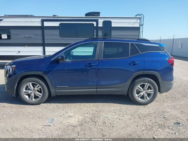 3GKALMEV8NL299095 GMC Terrain Fwd Sle