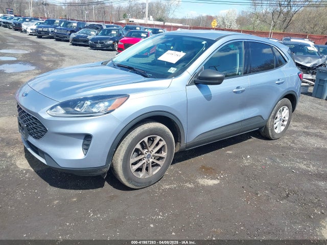 1FMCU9G6XNUB66750 Ford ESCAPE SE