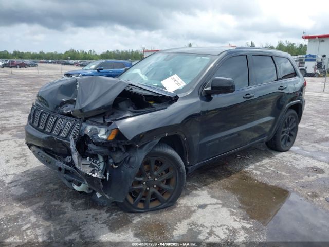 1C4RJEAG0JC111838 Jeep Grand Cherokee Altitude 4x2