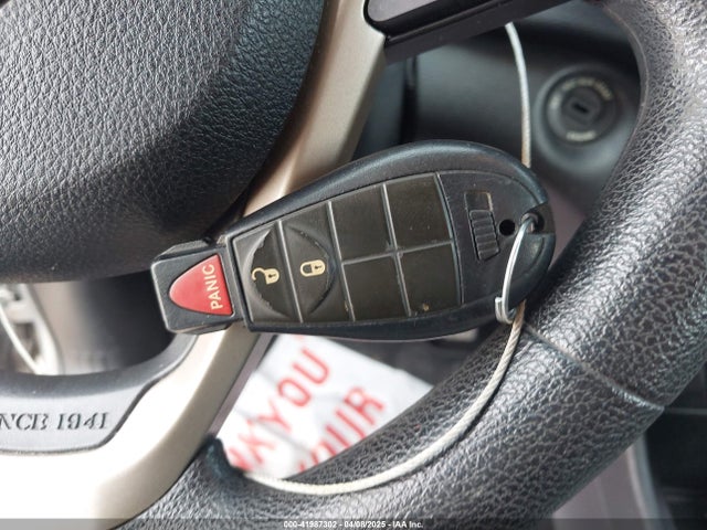 1C4PJLAB9GW160382 Jeep 2016