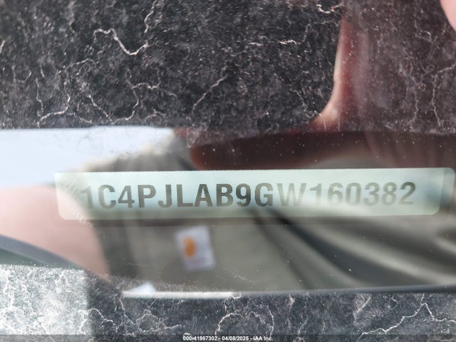 1C4PJLAB9GW160382 Jeep 2016