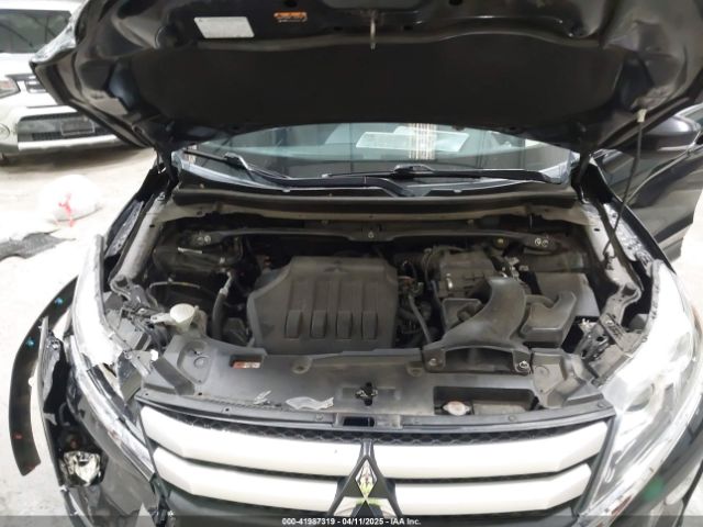 JA4AT3AA7KZ031050 Mitsubishi Eclipse Cross Es