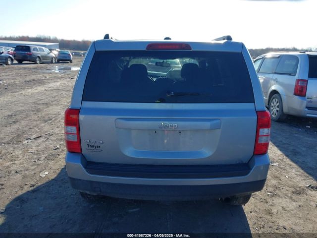 1C4NJRBB1GD719198 Jeep Patriot Sport