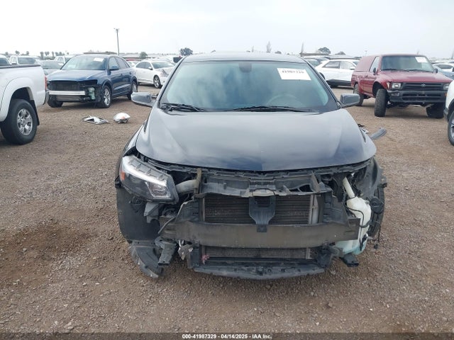 1G1ZD5ST0JF204997 Chevrolet MALIBU LT