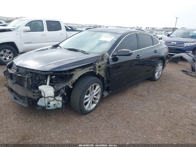 1G1ZD5ST0JF204997 Chevrolet MALIBU LT