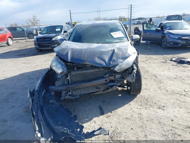 3CZRU6H37GM736139 Honda HR-V LX
