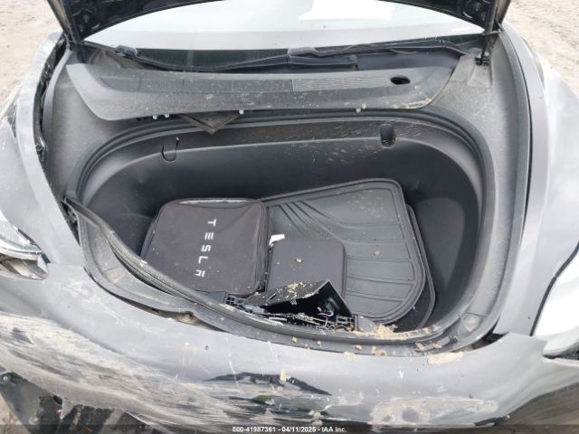 5YJ3E1EB3KF432195 Tesla Model 3 Long Range/performance