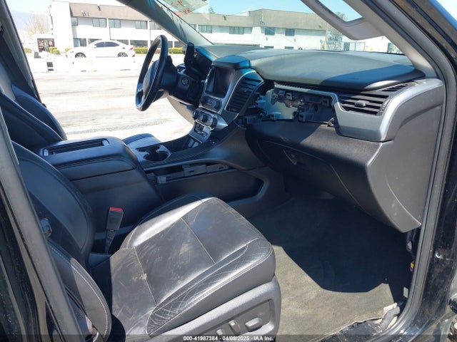 1GNSKJKCXFR298472 Chevrolet Suburban 1500 Lt