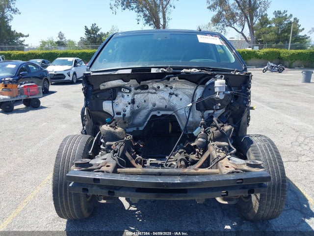 1GNSKJKCXFR298472 Chevrolet Suburban 1500 Lt