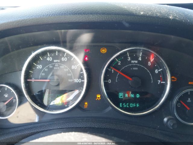 1C4BJWDG5GL309813 Jeep Wrangler Unlimited Sport