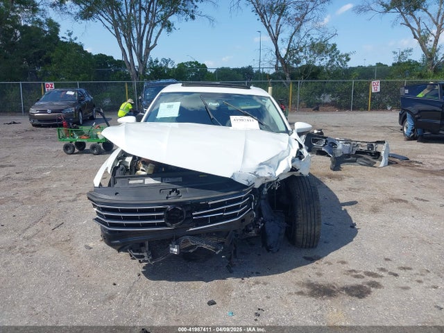 1VWBS7A35GC036910 Volkswagen Passat 1.8t Se