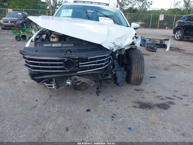 1VWBS7A35GC036910 Volkswagen Passat 1.8t Se