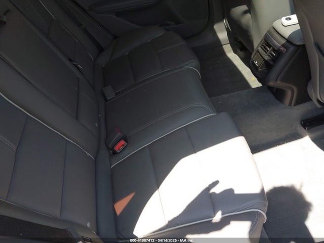 1G1145S38HU150772 Chevrolet IMPALA 2LZ