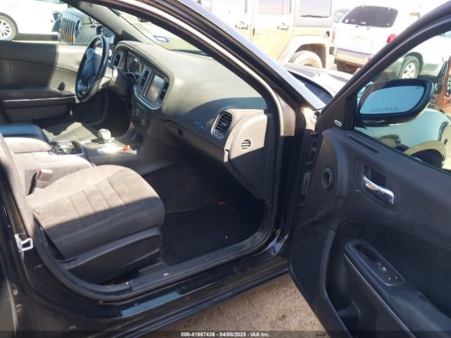 2C3CDXHGXEH148904 Dodge Charger Sxt