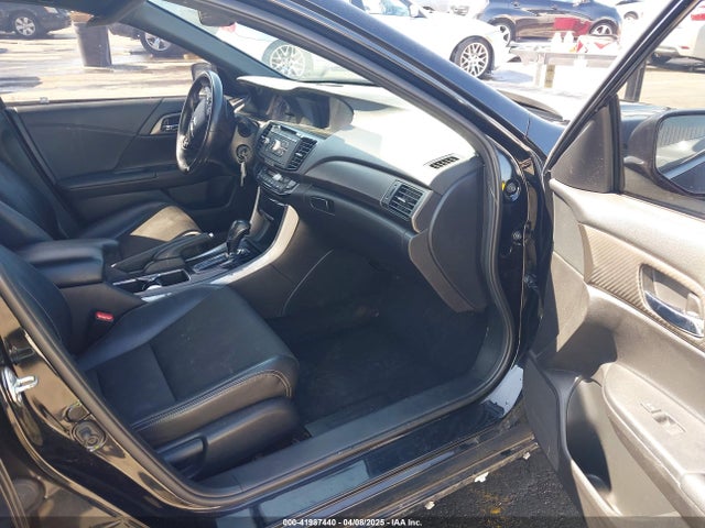1HGCR2F56HA279527 Honda Accord Sport