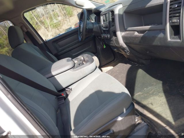 2017 RAM 1500 1C6RR7FT5HS745504 Photo 4