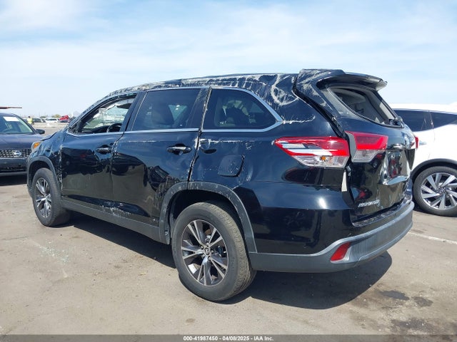 5TDZZRFH0KS305514 Toyota Highlander Le