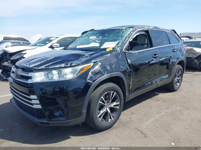 5TDZZRFH0KS305514 Toyota Highlander Le