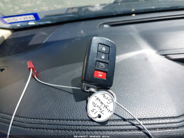 Toyota Highlander Limited V6 2015 5TDYKRFHXFS057083 Image 11