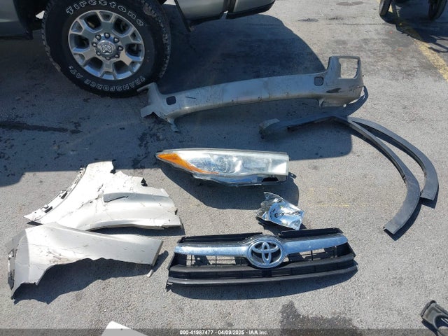 Toyota Highlander Limited V6 2015 5TDYKRFHXFS057083 Image 12