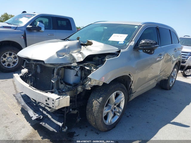 Toyota Highlander Limited V6 2015 5TDYKRFHXFS057083 Image 2