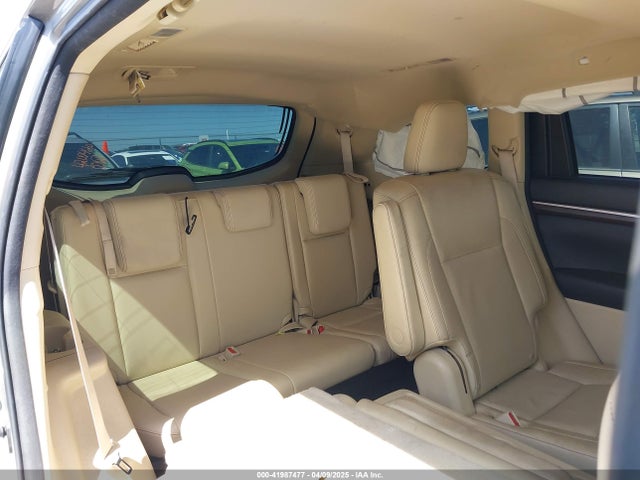 Toyota Highlander Limited V6 2015 5TDYKRFHXFS057083 Image 8
