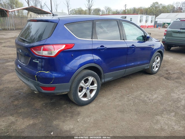 1FMCU0GXXFUA22993 Ford ESCAPE SE