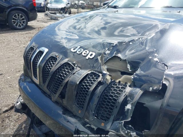 1C4PJMCS8EW257959 Jeep Cherokee Latitude