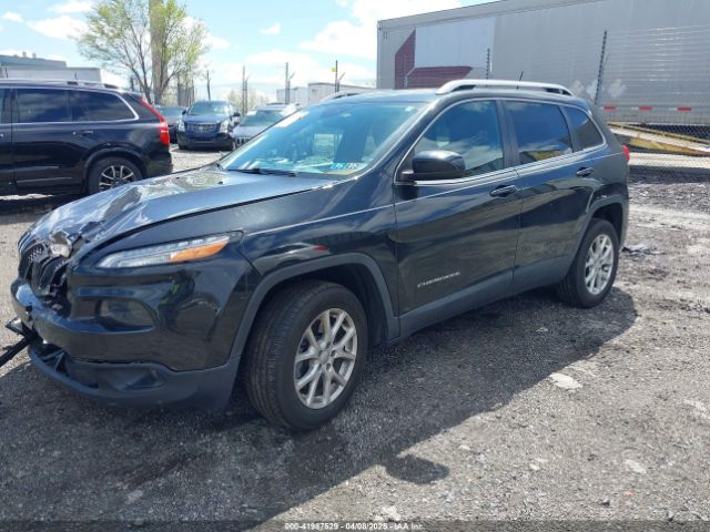 1C4PJMCS8EW257959 Jeep Cherokee Latitude