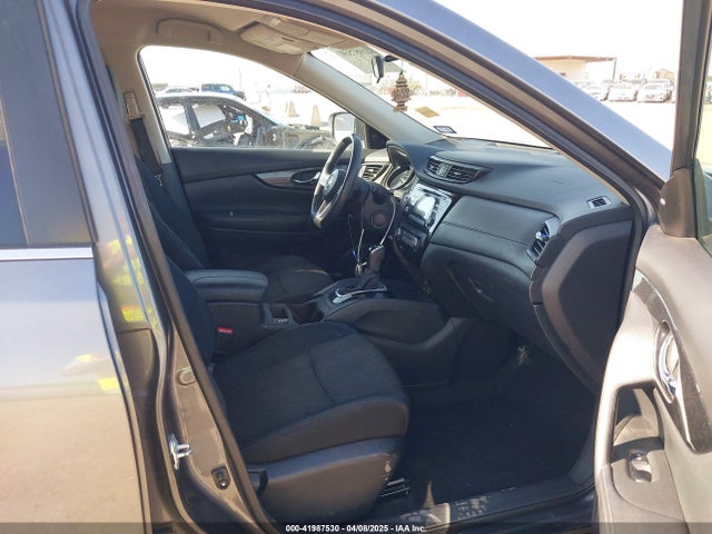 5N1AT2MV1HC777306 Nissan ROGUE SV