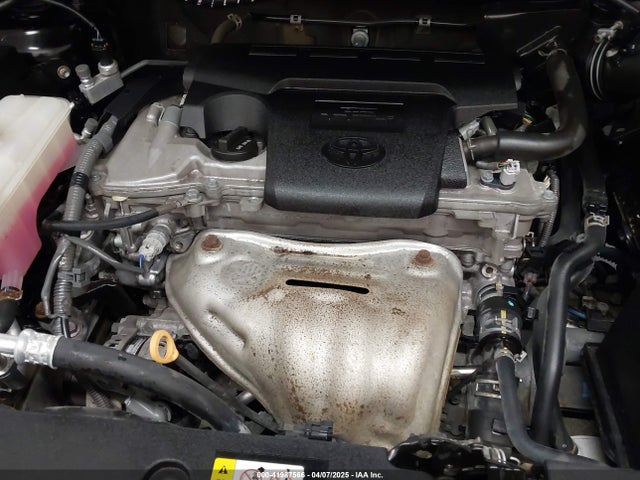 2T3BFREV6HW598229 Toyota RAV4 LE
