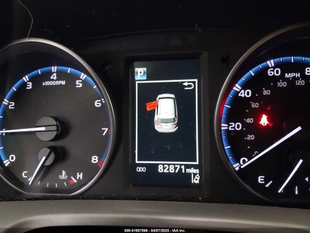 2T3BFREV6HW598229 Toyota RAV4 LE