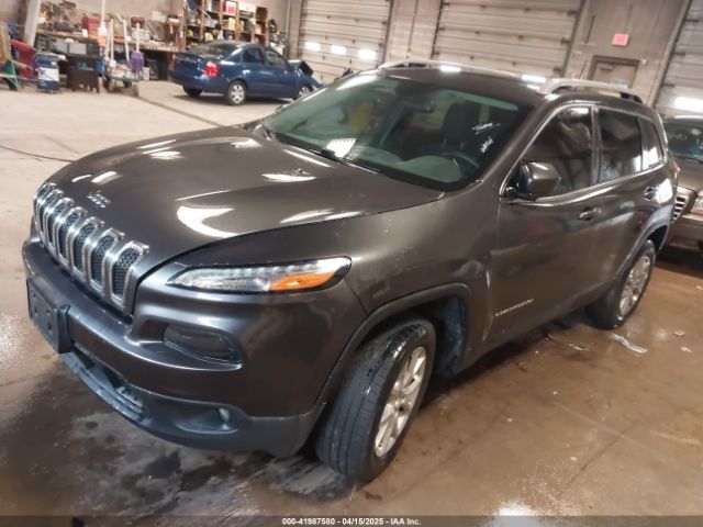 1C4PJMCB6HW648564 Jeep Cherokee Latitude 4x4