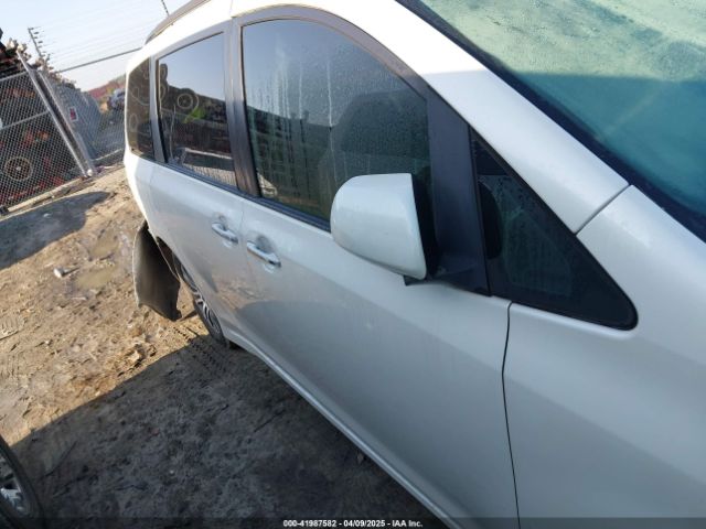 5TDYZ3DC3KS004798 Toyota Sienna Xle Premium 8 Passenger
