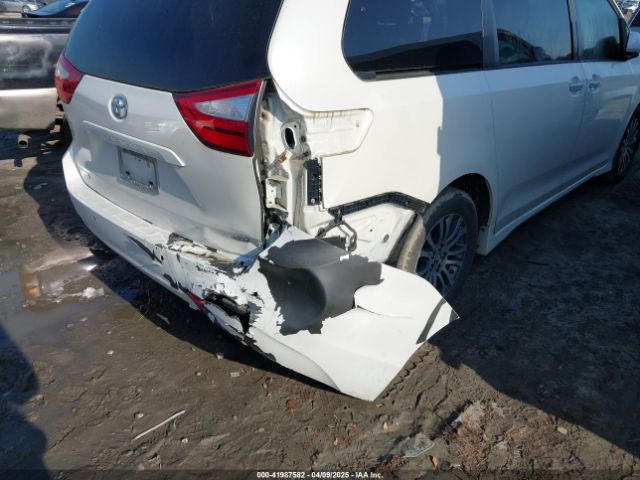 5TDYZ3DC3KS004798 Toyota Sienna Xle Premium 8 Passenger