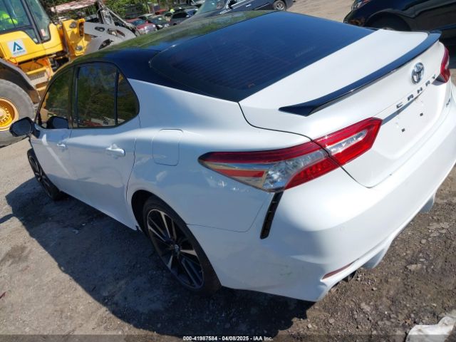 4T1B61HK2JU084041 Toyota CAMRY XSE