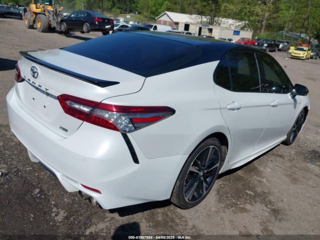 4T1B61HK2JU084041 Toyota CAMRY XSE