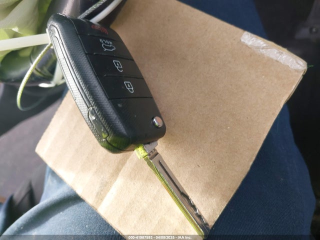 KIA dohc gdi nu 2015 KNDJX3A55F7159771 Image 11