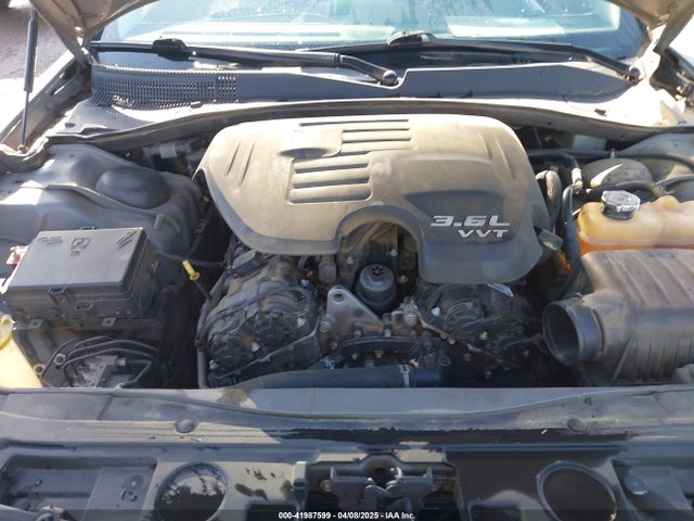 2C3CCAAG5KH580998 Chrysler 300 Touring