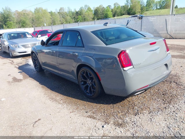2C3CCAAG5KH580998 Chrysler 300 Touring