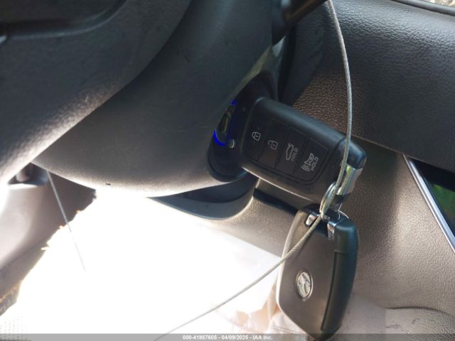 KMHL24JA6PA249151 Hyundai SONATA SE